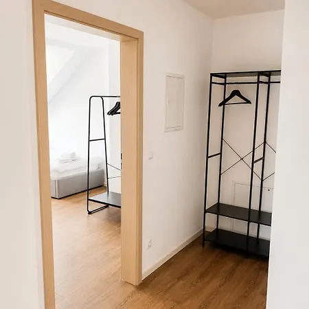 Апартаменты Premium - 90 M2 - Zentral - Naehe Stadtpark Пфаффенхофен-ан-дер-Ильм