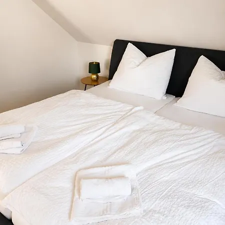 Premium - 90 M2 - Zentral - Naehe Stadtpark * Пфаффенхофен-ан-дер-Ильм