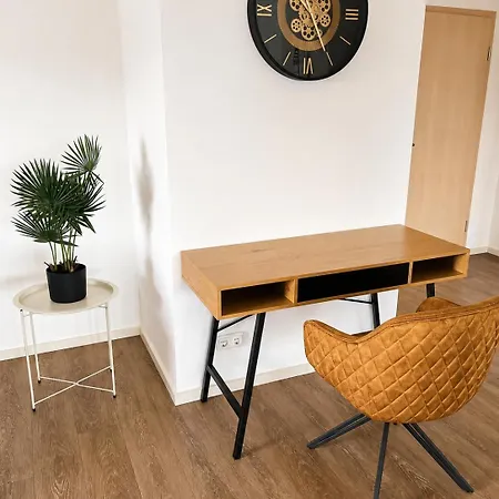 Premium - 90 M2 - Zentral - Naehe Stadtpark Пфаффенхофен-ан-дер-Ильм